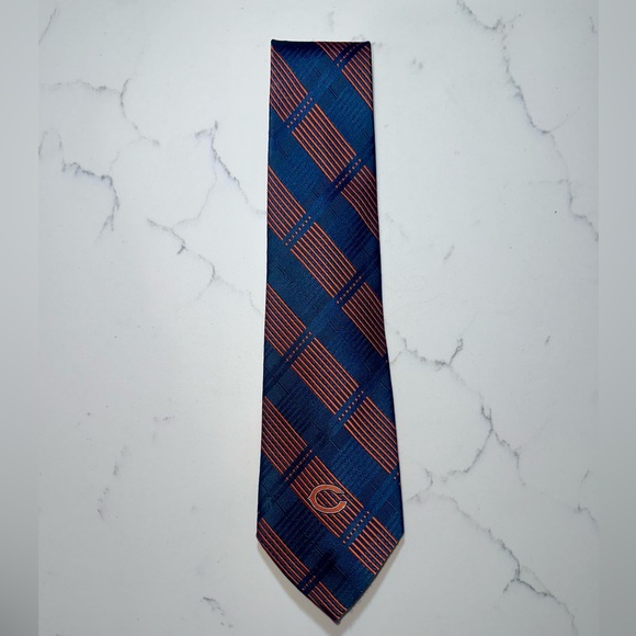 NFL | Chicago Bears Necktie - Picture 2 of 4